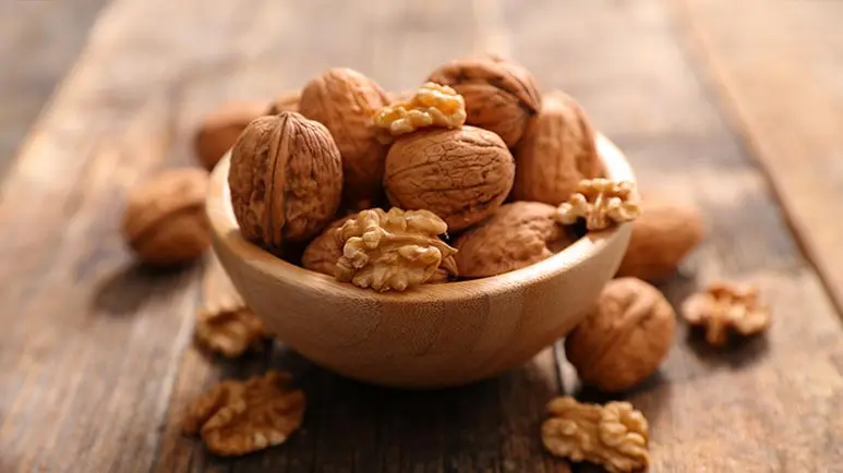 can you feed walnuts to your pets