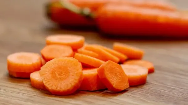 are carrots good for your pets